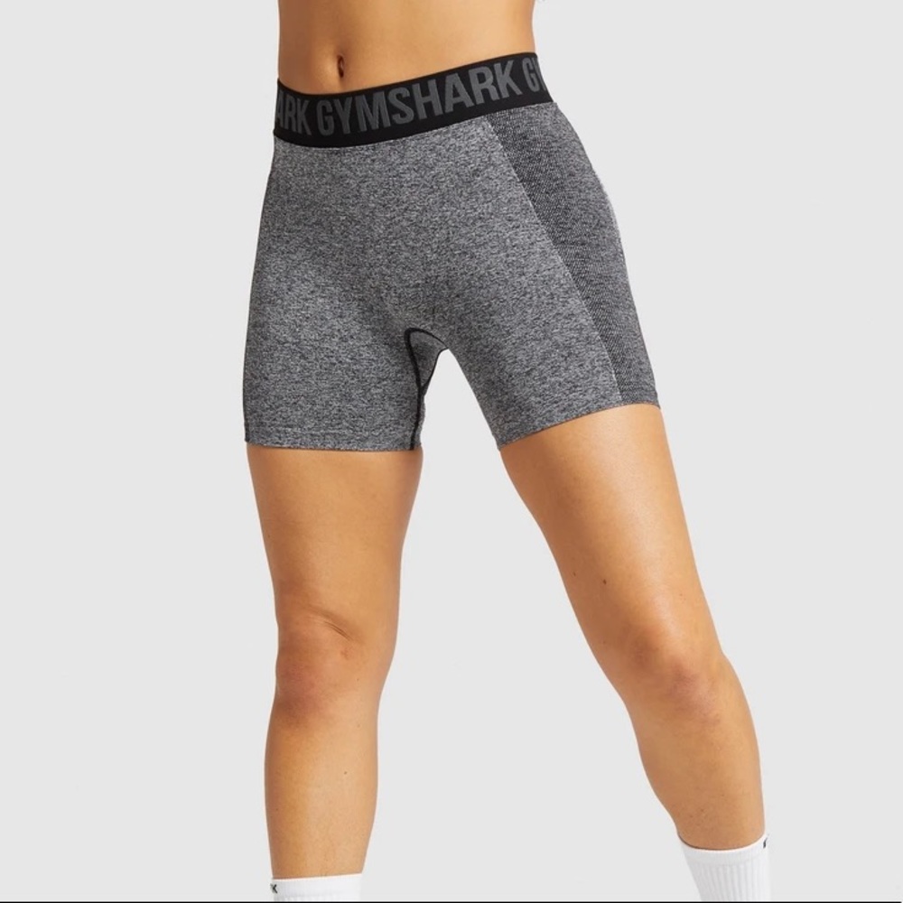 NWT GYMSHARK FLEX SHORTS